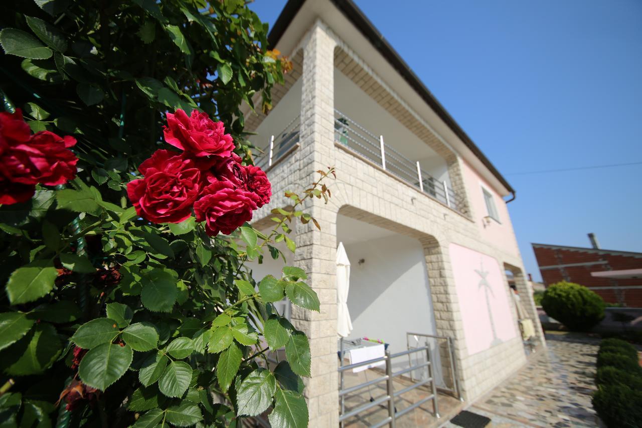 Tar-Vabriga Villa Baldi المظهر الخارجي الصورة